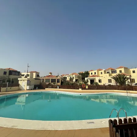 Teresita Deluxe With Pool Appartement *